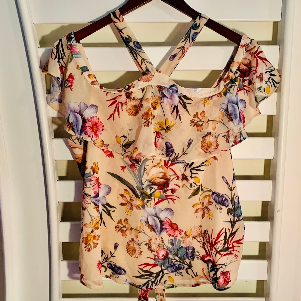 Sweet Pea for NY&CO, Size Medium Floral Blouse